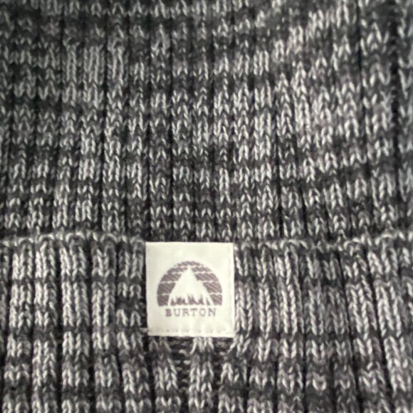 NWOT Burton Women's Beanie - Picture 2 of 2